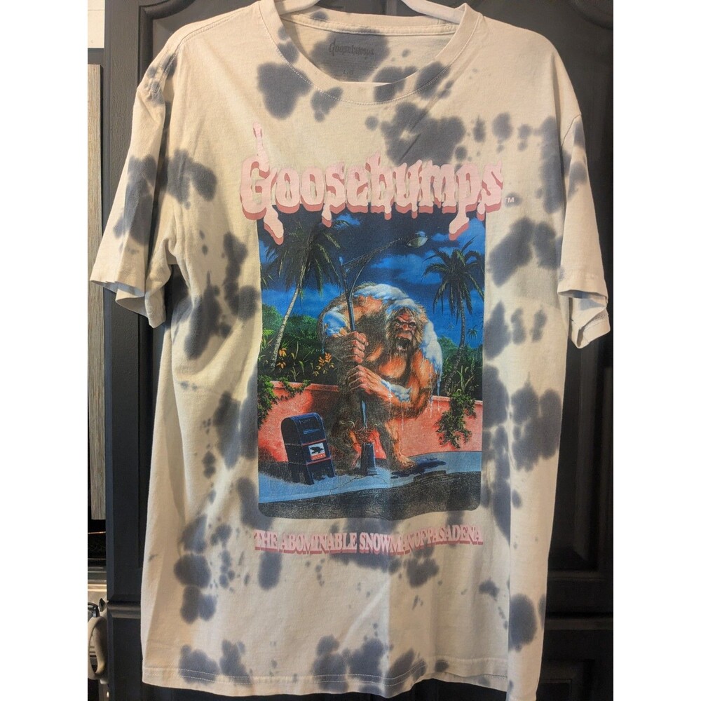 Goosebumps T-shirt Mens Large White Grey Tie-Dye Pink Logo Abominable Snowman